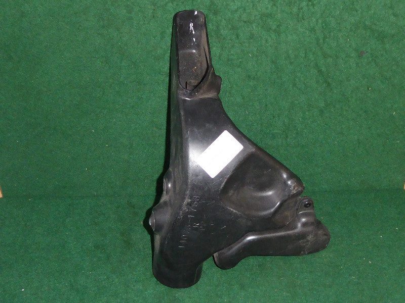 ZX6J RIGHT AIR INTAKE DUCT 2001 2002