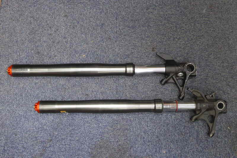 DUCATI 959 FORKS MUPO INTERNALS