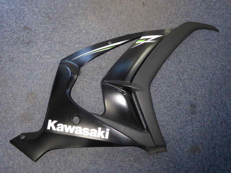ZX10R RIGHT FAIRING PANEL 2011 2015