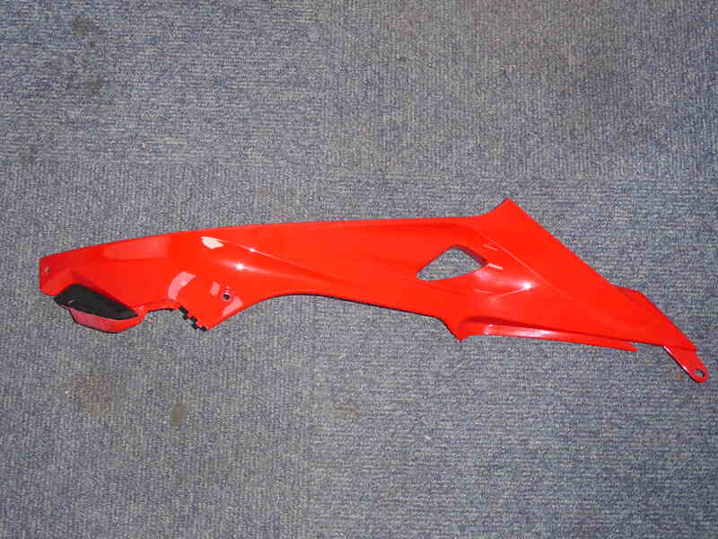 BMW S1000RR RIGHT TANK TRIM PANEL 2015 2017 red