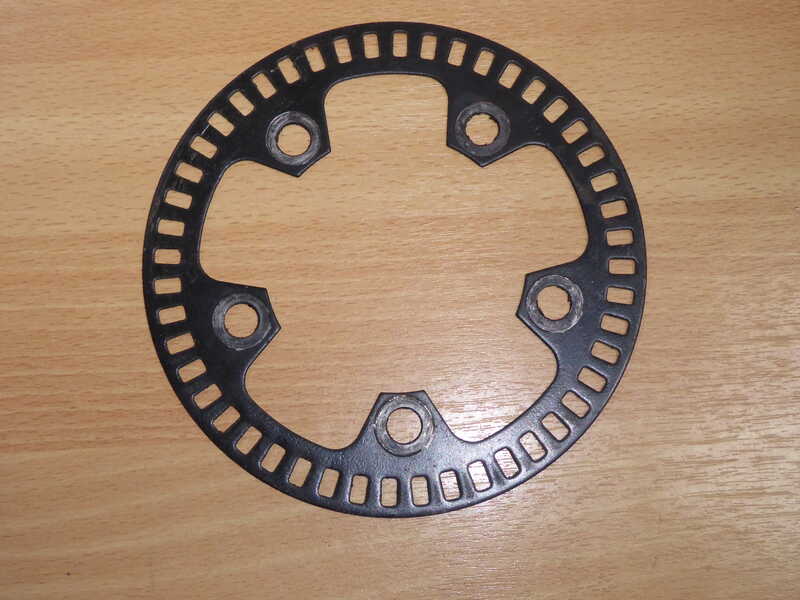 ZX10R FRONT TRACTION RING BLACK 2011 2015