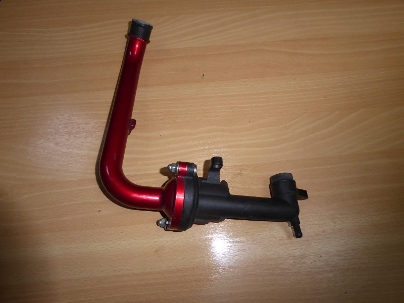 R1 THERMOSTAT PIPE 2015 2016