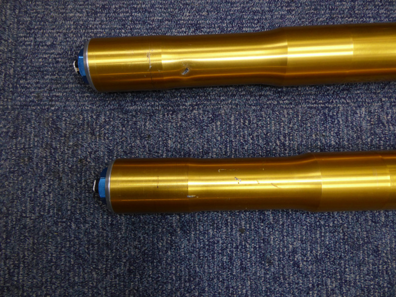 DUCATI PANIGALE V4s OHLINS FORKS - Image 2