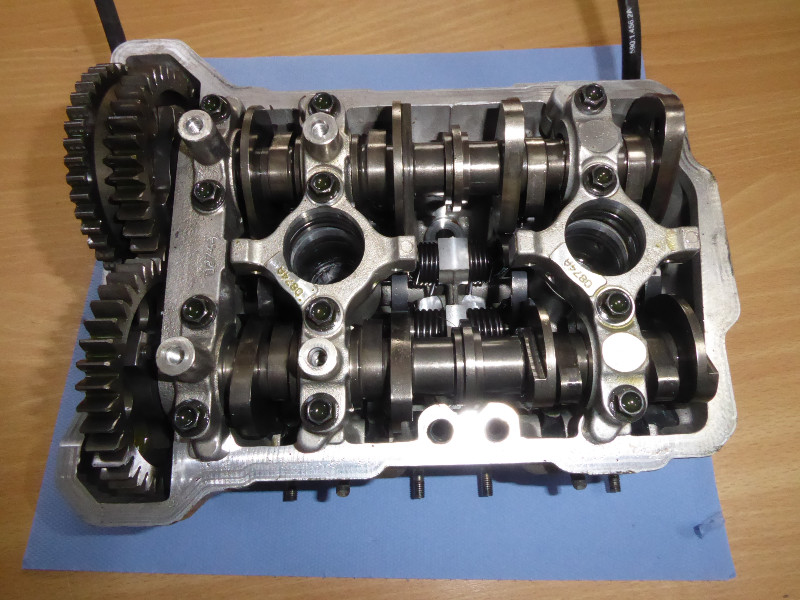 DUCATI PANIGALE V4s CYLINDER HEAD 2018 REAR