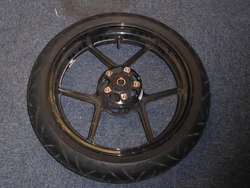KAWASAKI ER6 FRONT WHEEL