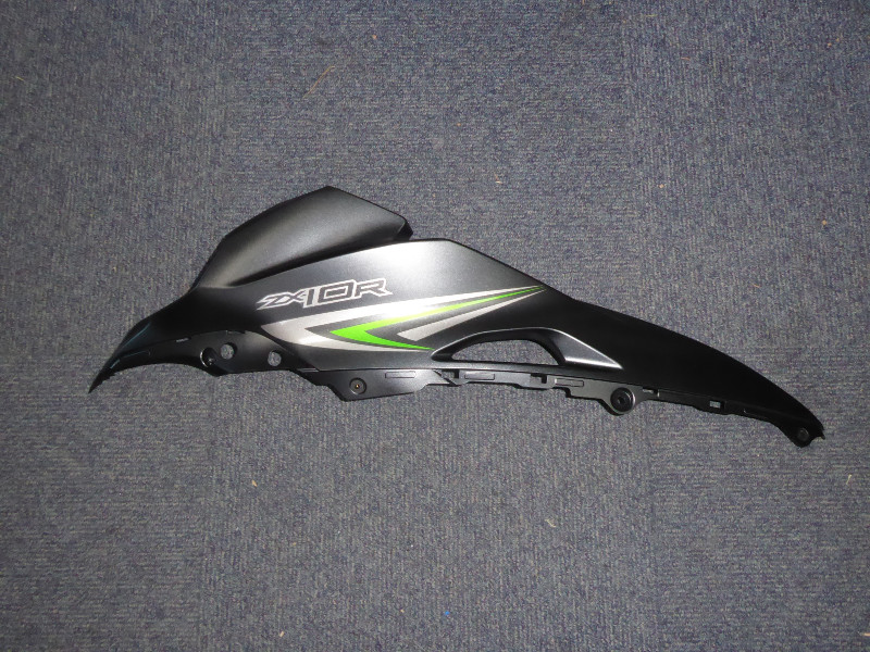 ZX10R LEFT UPPER FAIRING PANEL 2016 2019