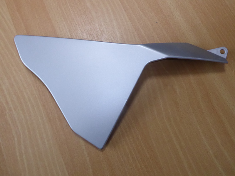R1 ECU COVER 2015 2019 SILVER