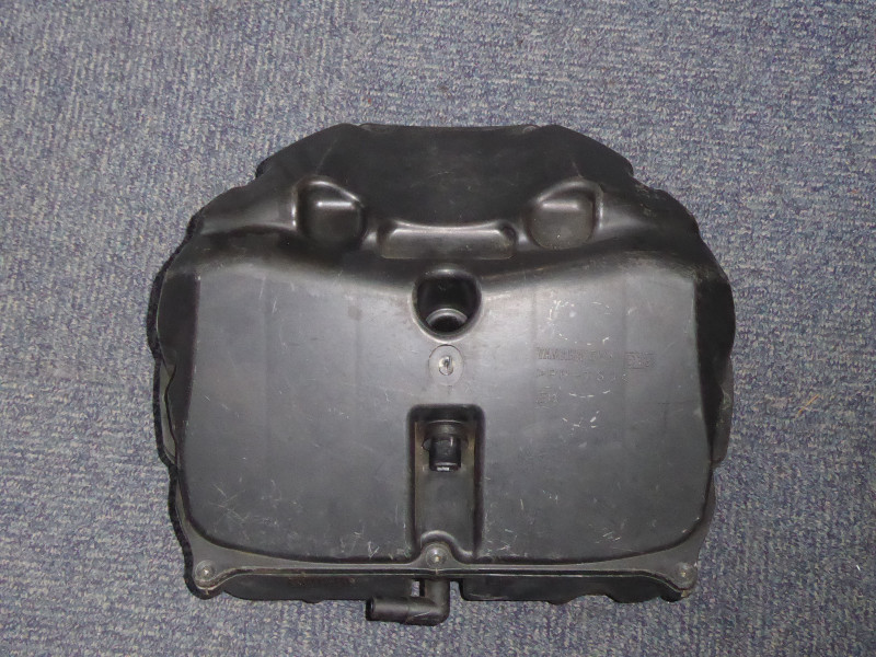 YAMAHA R1 AIRBOX COMPLETE 2004 2006