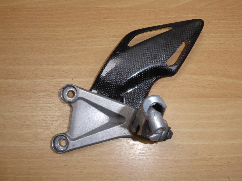 CBR1000RR LEFT FOOTREST REARSET 2008 2016